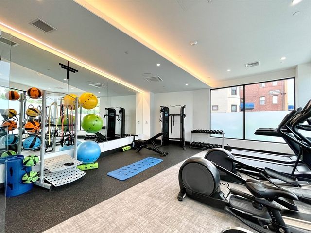 50 Leo M. Birmingham Pkwy 409, Boston, MA 02135