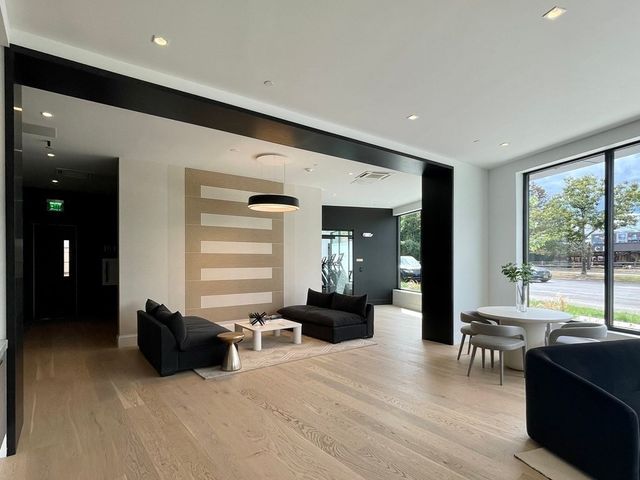 50 Leo M. Birmingham Pkwy 409, Boston, MA 02135