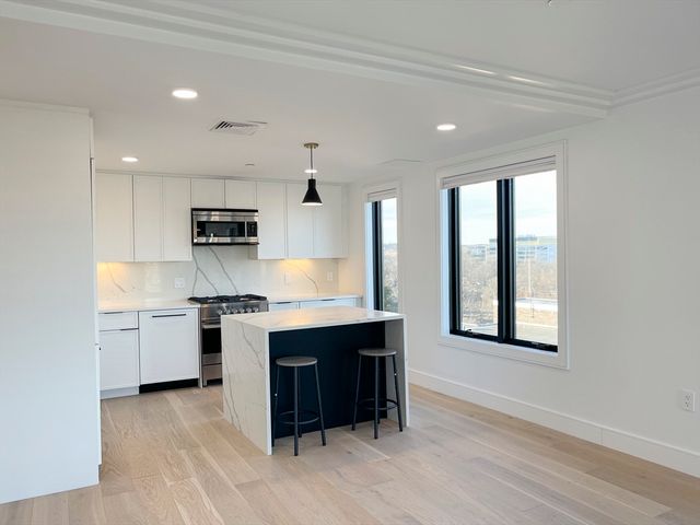 50 Leo M. Birmingham Pkwy 409, Boston, MA 02135