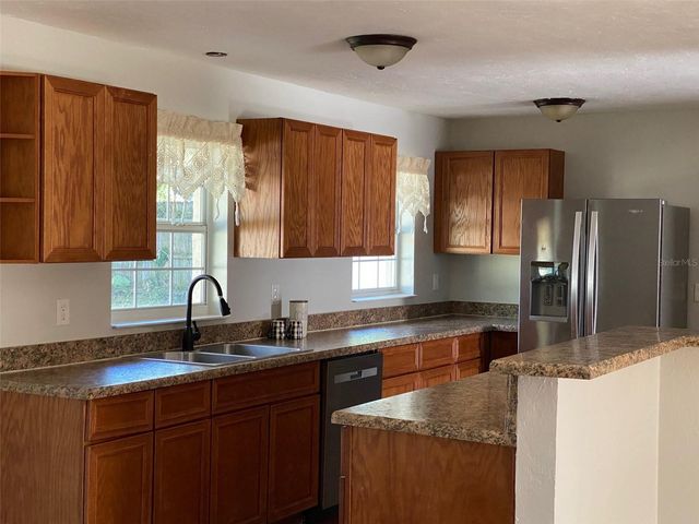 11585 SE 129TH LANE, Ocklawaha, FL 32179