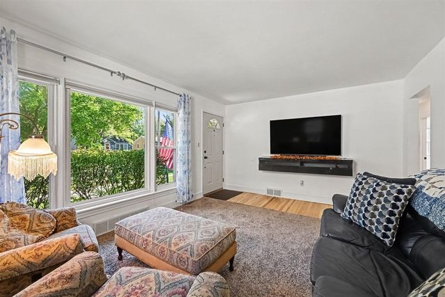 1110 Hull Avenue, Ypsilanti, MI 48198