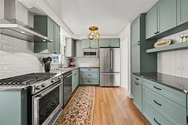 1110 Hull Avenue, Ypsilanti, MI 48198
