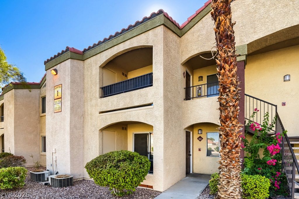 7885 West Flamingo Road 1003, Las Vegas, NV 89147 — photo 2