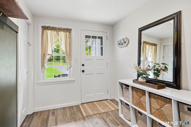 60 Russell Avenue, Suffield, CT 06078
