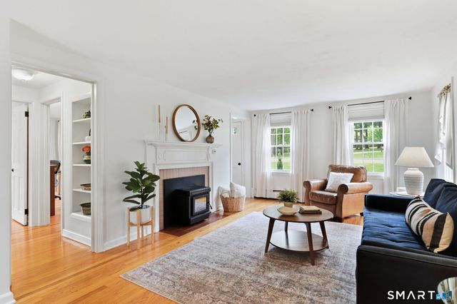 60 Russell Avenue, Suffield, CT 06078