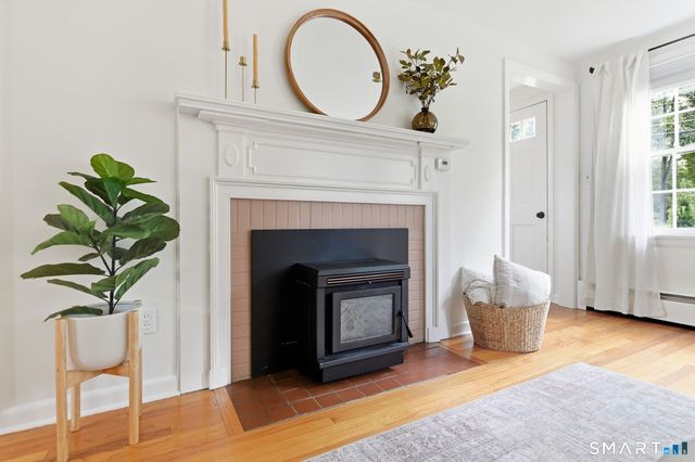 60 Russell Avenue, Suffield, CT 06078