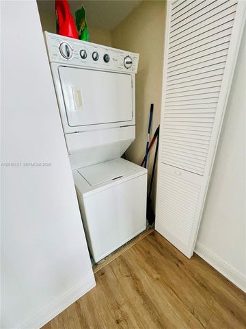 2681 N Flamingo Rd 2004S, Sunrise, FL 33323