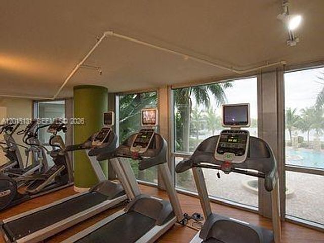 2681 N Flamingo Rd 2004S, Sunrise, FL 33323