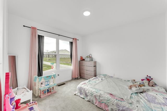 3905 E Linden Lane, Brookline, MO 65619