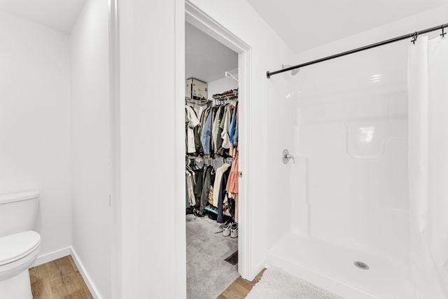 3905 E Linden Lane, Brookline, MO 65619