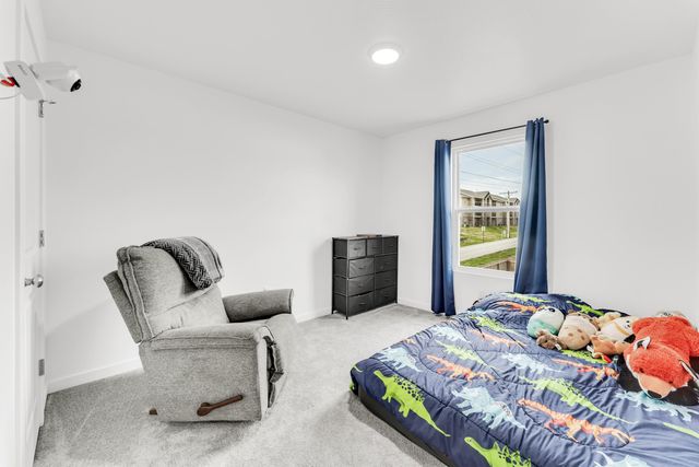 3905 E Linden Lane, Brookline, MO 65619