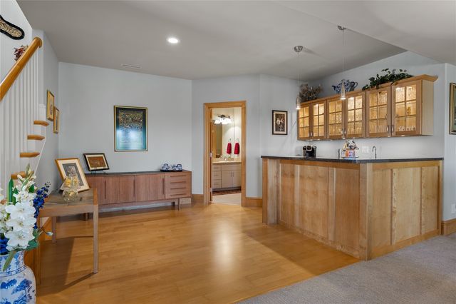 6706 Cedar View Court NE, Cedar Rapids, IA 52411