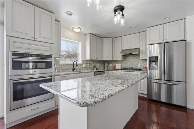 3338 Bradbury Road, Madison, WI 53719