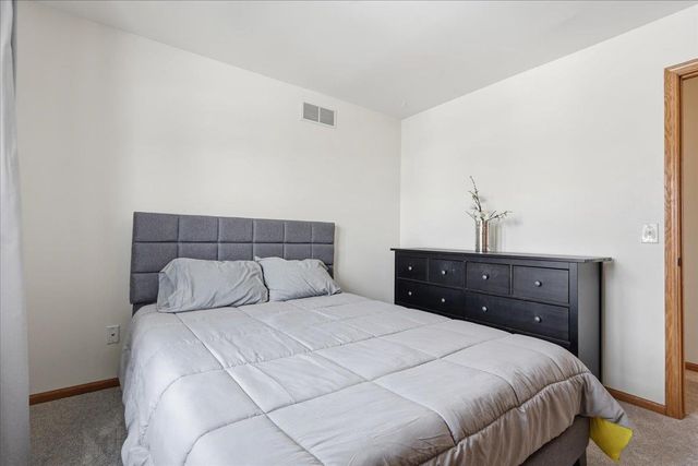 3338 Bradbury Road, Madison, WI 53719