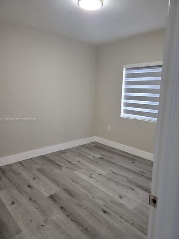 12132 SW 218 St 12132, Miami, FL 33170