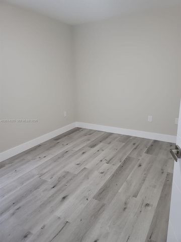 12132 SW 218 St 12132, Miami, FL 33170
