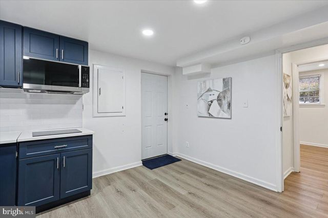 11712 SEVEN LOCKS RD, Potomac, MD 20854