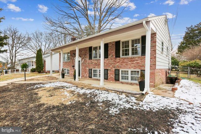 11712 SEVEN LOCKS RD, Potomac, MD 20854