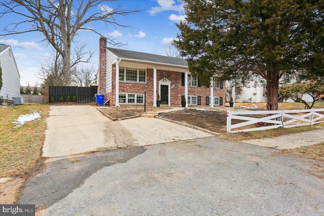 11712 SEVEN LOCKS RD, Potomac, MD 20854