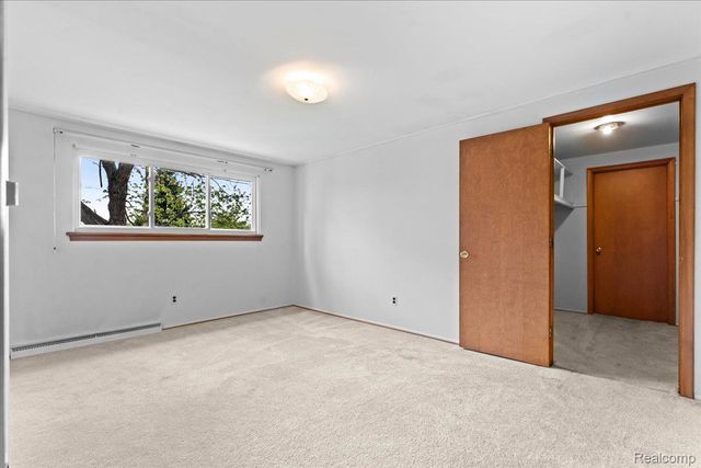 2600 Grange Road, Trenton, MI 48183