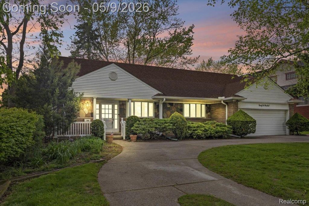 2600 Grange Road, Trenton, MI 48183