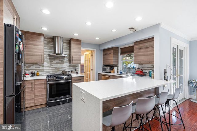 10165 FERNDALE ST, Philadelphia, PA 19116