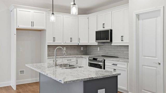 1205 Clearbrook Lane, Campobello, SC 29322