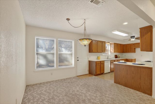 1017 Parkhill Avenue, Saginaw, TX 76179