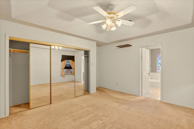 1017 Parkhill Avenue, Saginaw, TX 76179