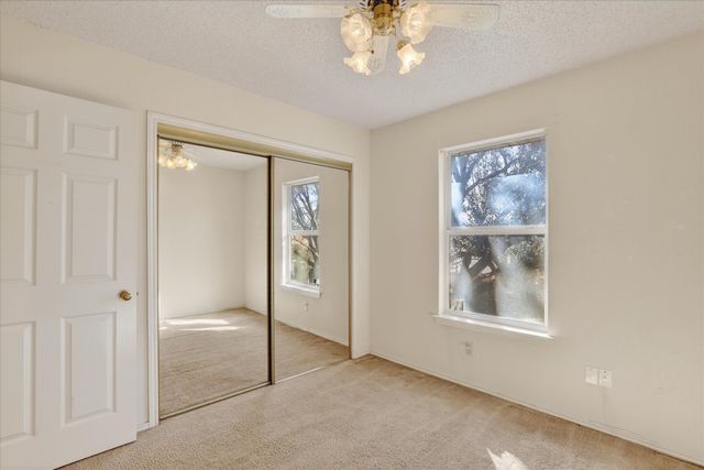 1017 Parkhill Avenue, Saginaw, TX 76179