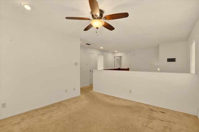 1017 Parkhill Avenue, Saginaw, TX 76179