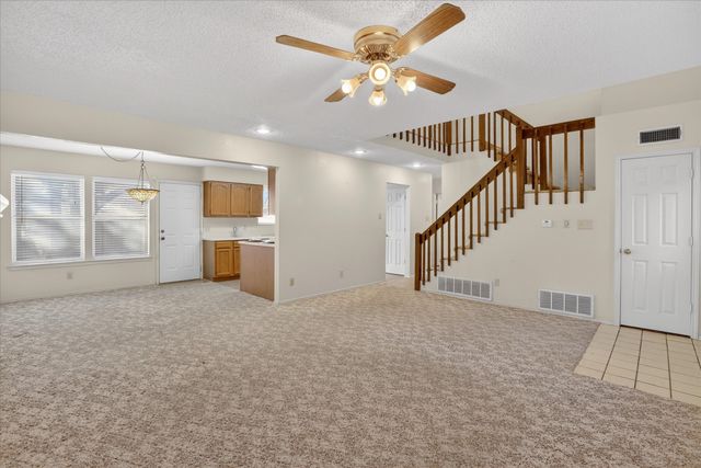 1017 Parkhill Avenue, Saginaw, TX 76179