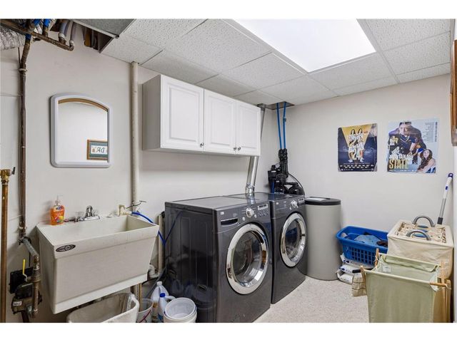 843 Leroy Lane, River Falls, WI 54022