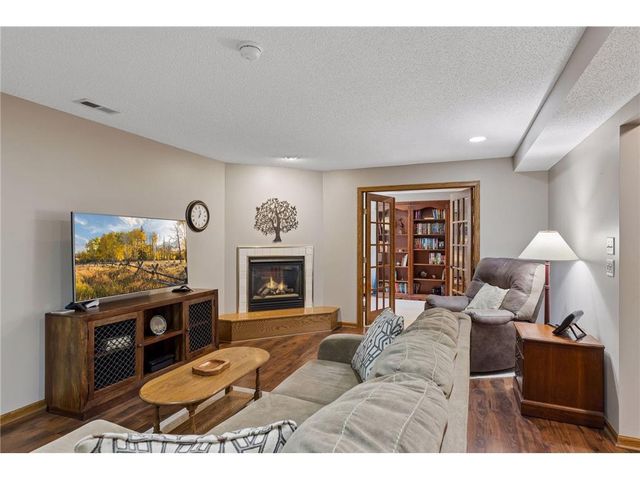843 Leroy Lane, River Falls, WI 54022