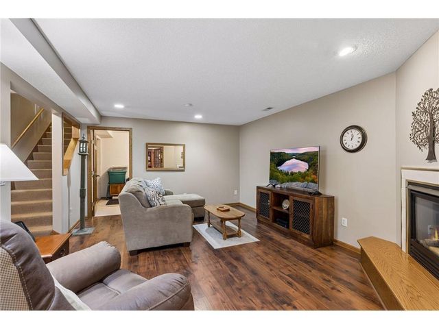 843 Leroy Lane, River Falls, WI 54022
