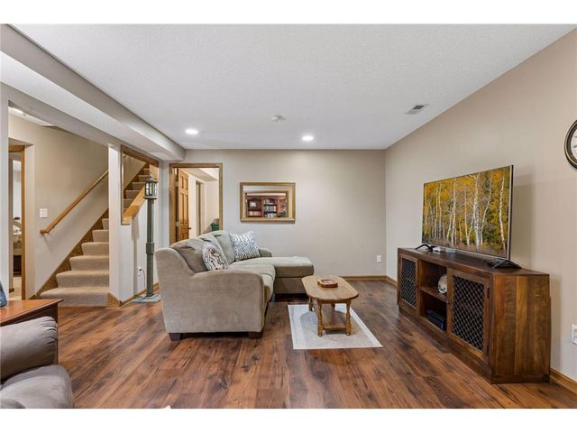 843 Leroy Lane, River Falls, WI 54022