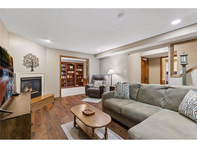 843 Leroy Lane, River Falls, WI 54022