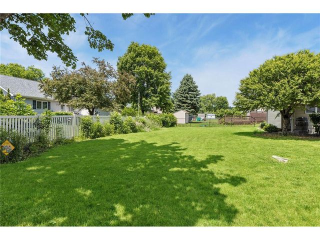 843 Leroy Lane, River Falls, WI 54022