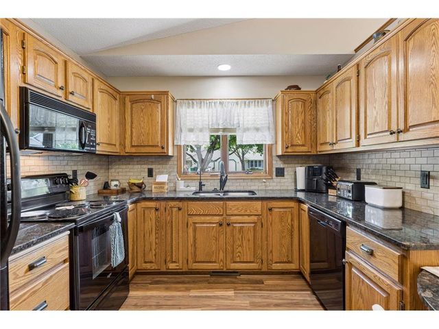 843 Leroy Lane, River Falls, WI 54022