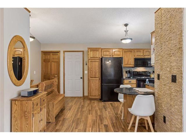843 Leroy Lane, River Falls, WI 54022