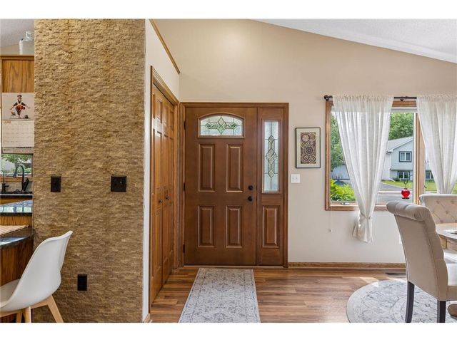843 Leroy Lane, River Falls, WI 54022