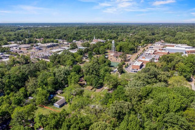 2968 COURT ST, Bartlett, TN 38134