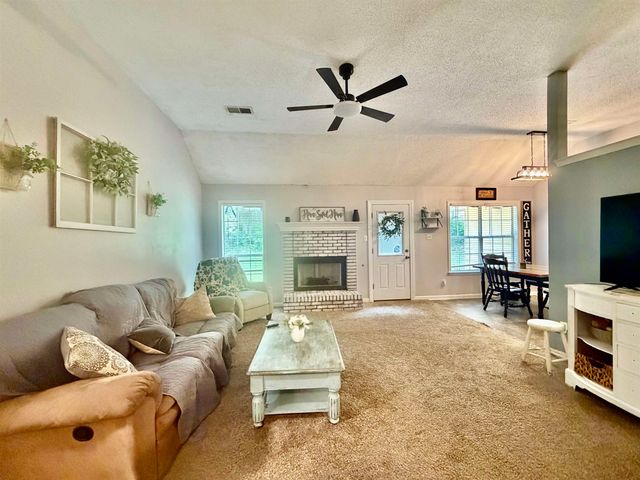 165 DEE RD, Somerville, TN 38068