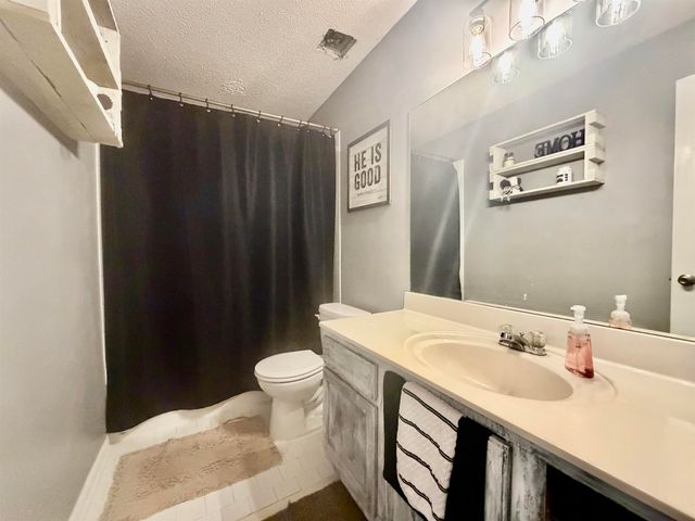 165 DEE RD, Somerville, TN 38068