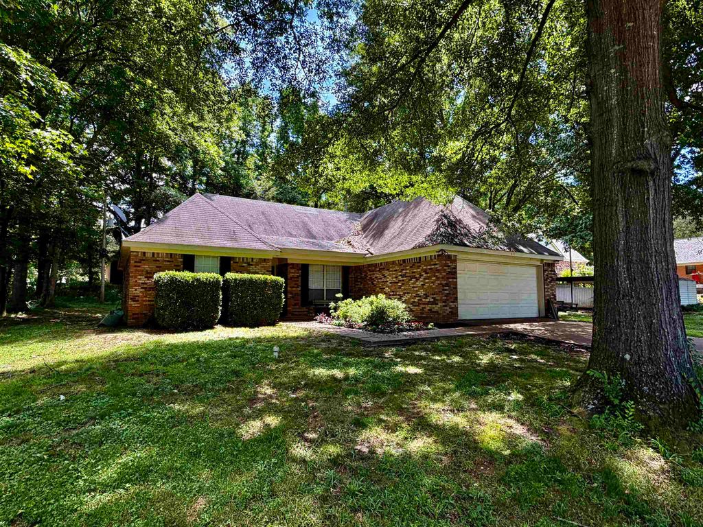 165 DEE RD, Somerville, TN 38068