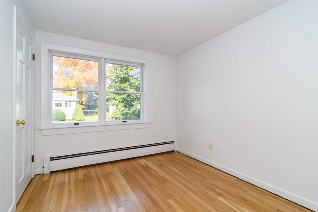 15 Mackintosh Avenue, Needham, MA 02492