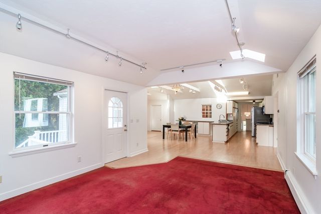 15 Mackintosh Avenue, Needham, MA 02492