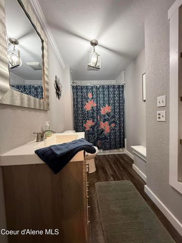 124 W Idaho Ave, Kellogg, ID 83837