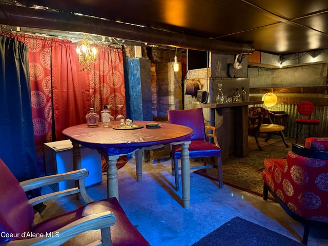 124 W Idaho Ave, Kellogg, ID 83837