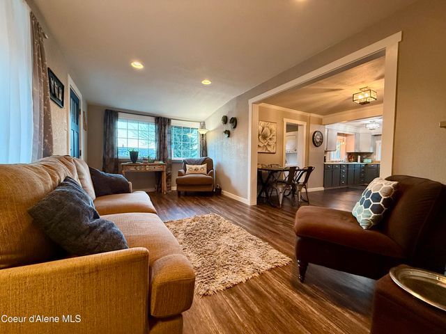 124 W Idaho Ave, Kellogg, ID 83837